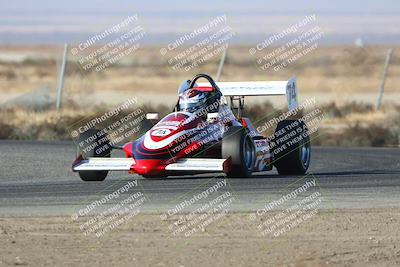 media/Nov-17-2024-CalClub SCCA (Sun) [[5252d9c58e]]/Group 2/Qual (Star Mazda Entrance)/